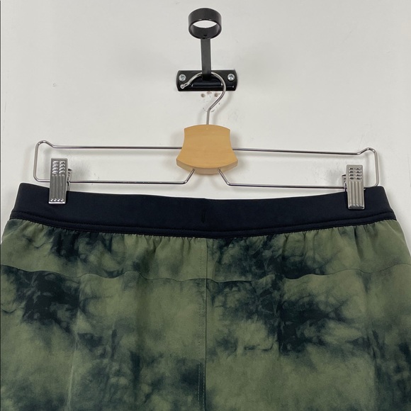 Ten Thousand Interval Athletic Gym Activewear Men's M Green Black Tie-Dye Shorts - Picture 6 of 7